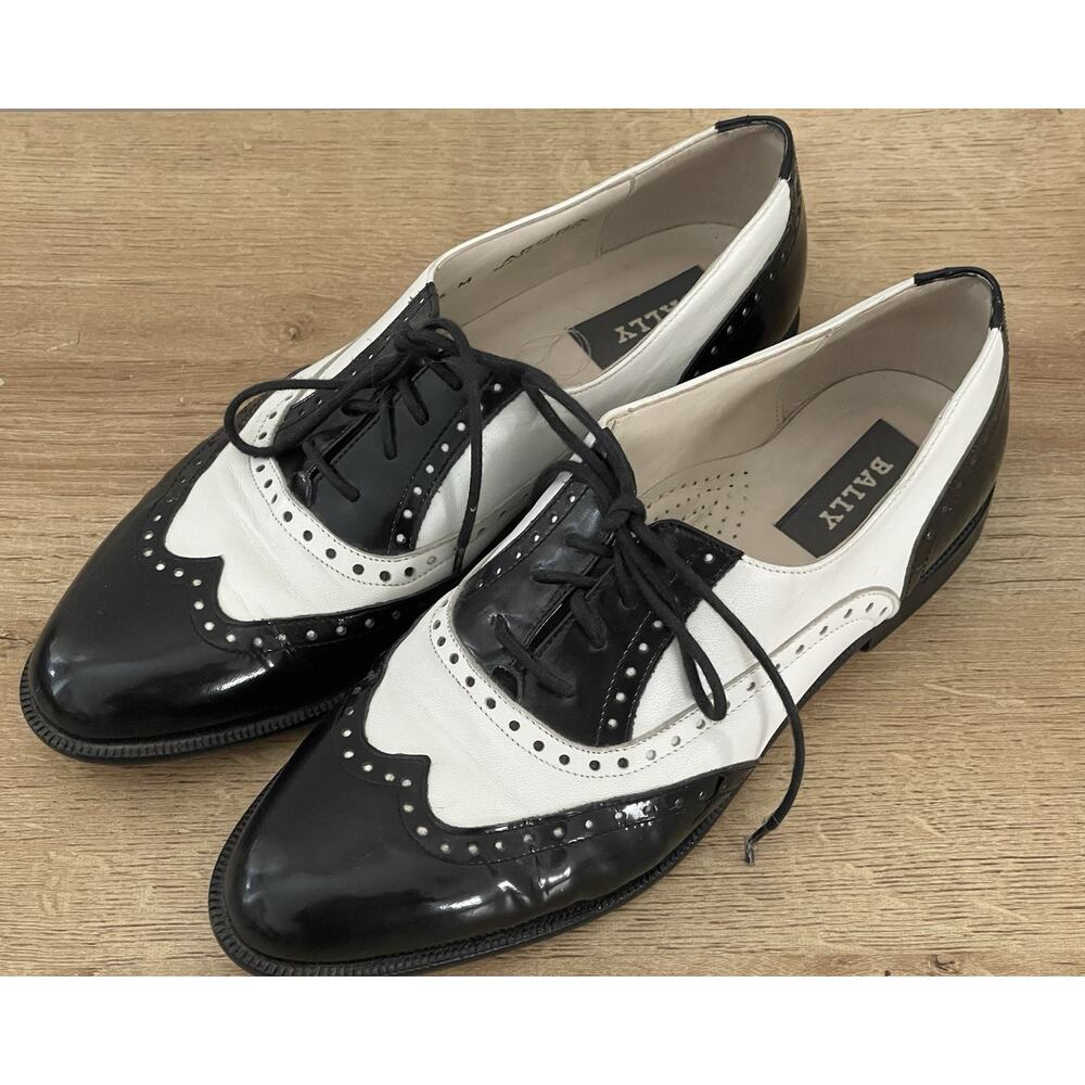 BALLY Women's Vintage Spectator Oxford Wingtip Black White Tuxedo Marcel Sz‎ 5.5